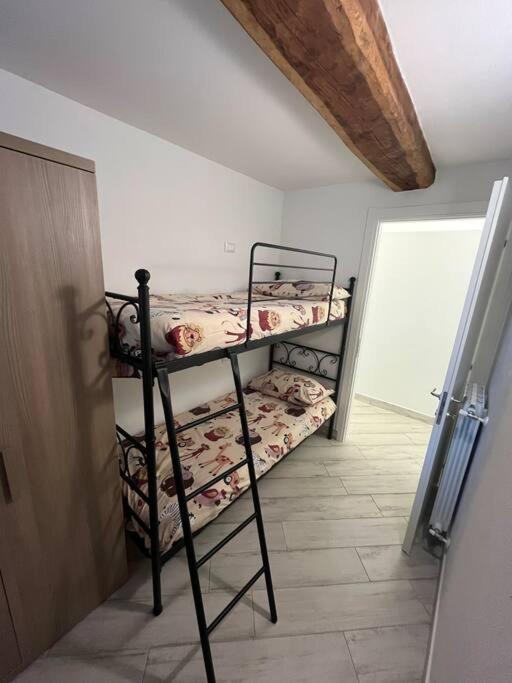 Trilocale Con Vista Piste Da Sci Appartement Villa d'Allegno Buitenkant foto